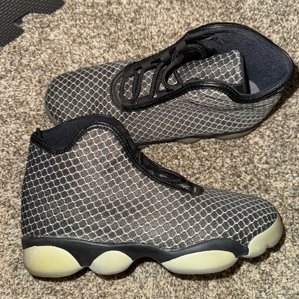 Boys Horizon Patterned Jordans